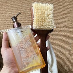 Develop Silky Skin~ Long-Handled Boar Bristle Brush for Bathing, Dry Brushing, Body Scrubbing, Back Scrubbing Tool, Soft Bristle Brush
