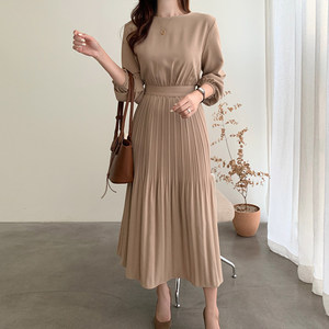 South Korea Chic French elegant round collar tie waist is thin and casual, knee long -sleeved pleated dress long skirt female
