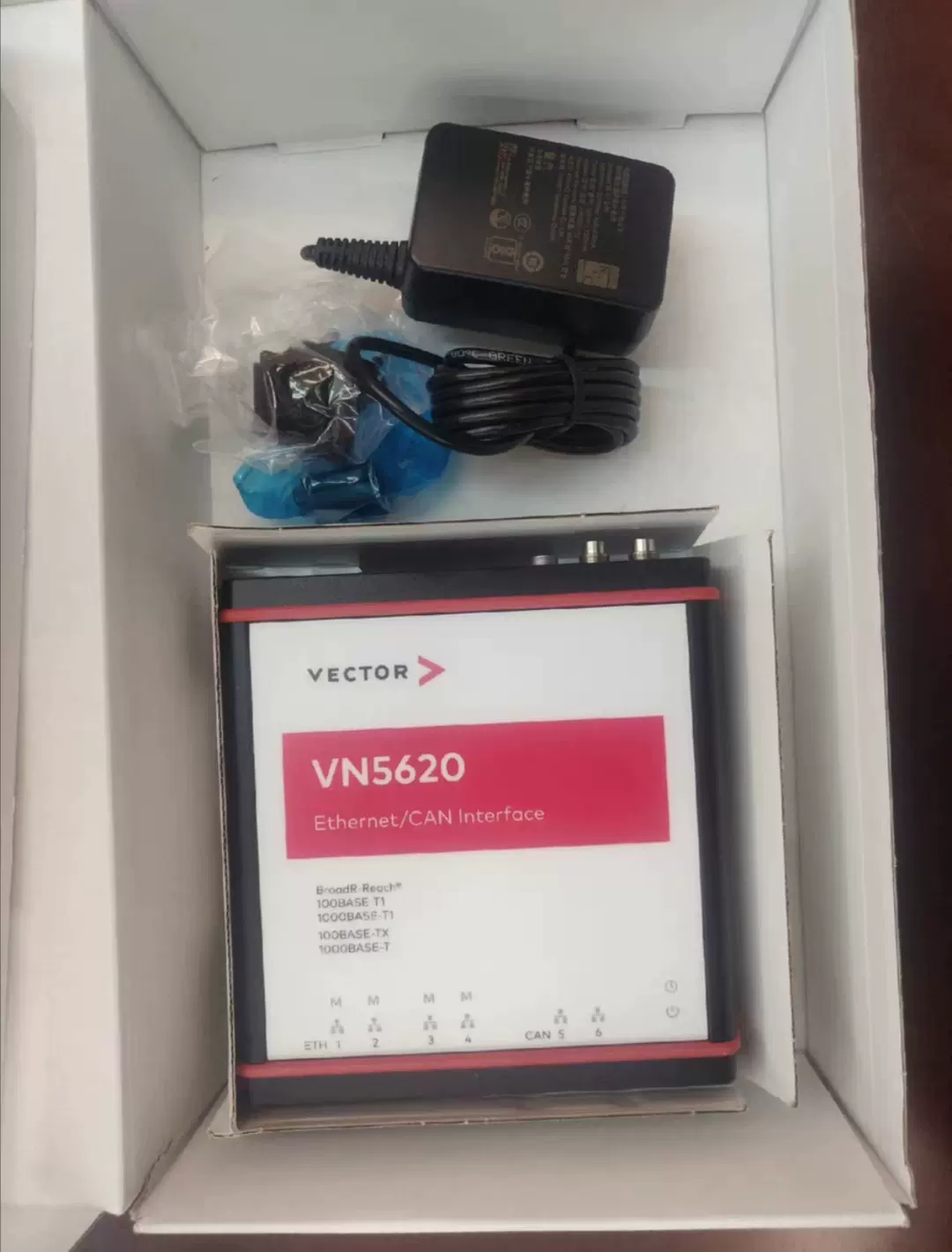 Vector Network Adapter 商品详情