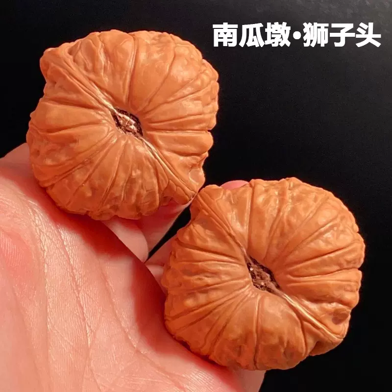 売れ筋がひ贈り物！ 文玩核桃精品收藏级小众霸王龙狮子头的手盘玩天然野生麻核桃一对 その他