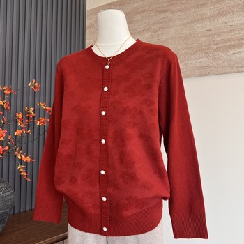 
New mommy autumn knitted sweater round neck top