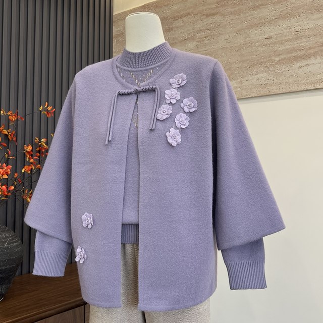 New Chinese style mother's clothing autumn and winter knitted top with jacket, two-piece middle-aged and elderly women's sweater set