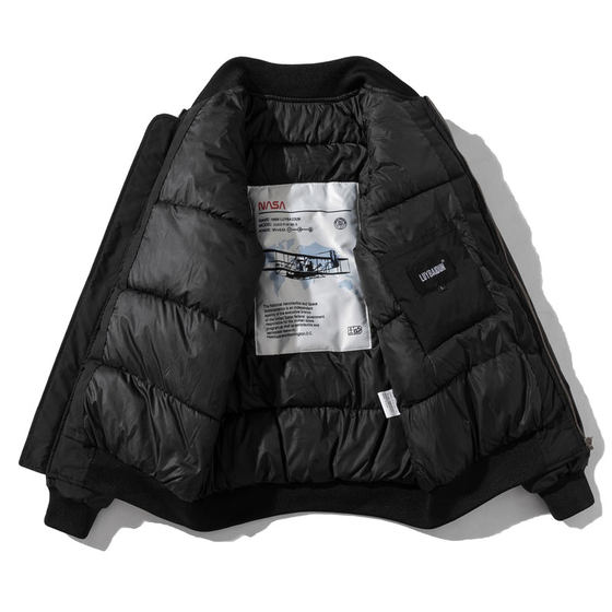 
Autumn and winter thickened baseball uniforms for men and women, loose and versatile couple bomber jackets, American casual jackets