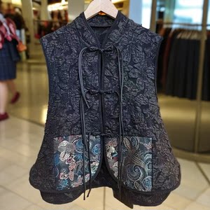 
High-end temperament retro fashionable button vest fashionable loose slim jacquard embroidered horse clip vest short-sleeved top