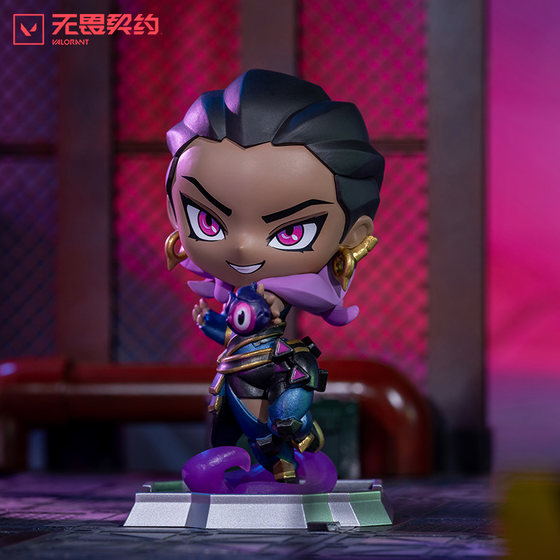 
Fearless Contract Valorantrina Q version figure game peripheral game objects