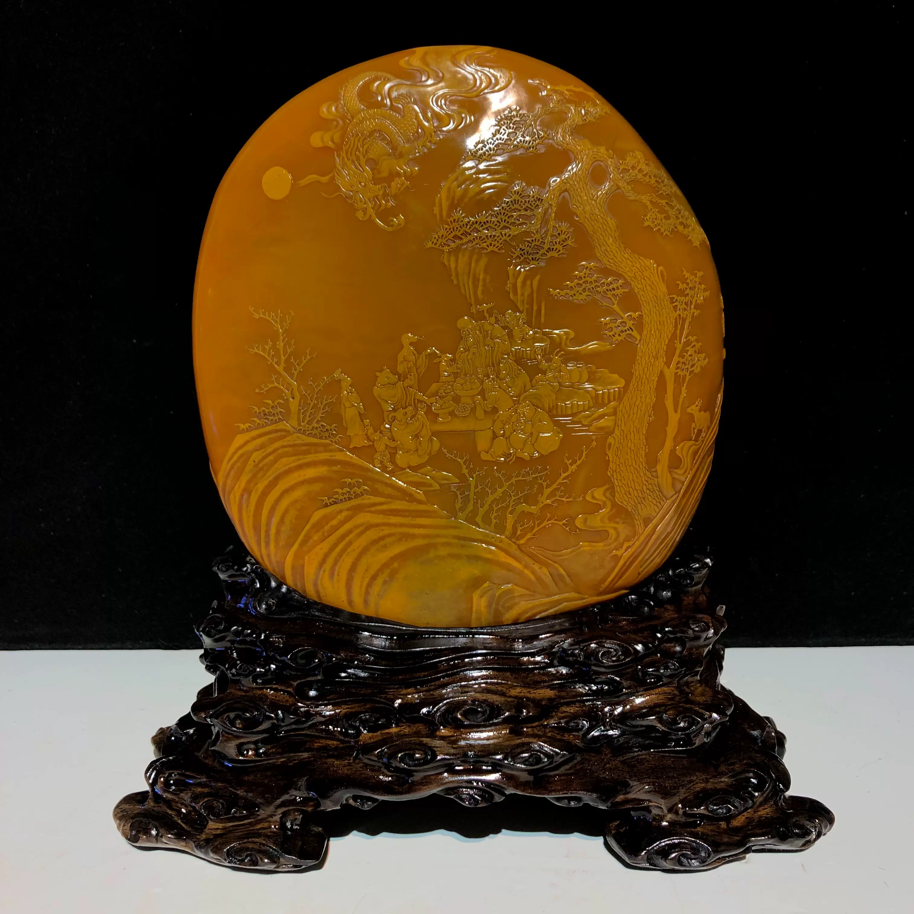 田黄石 寿山石 彫刻 精品寿山田黄石摆件十二生肖贺寿图石雕石刻名家薄意浮雕