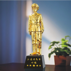 High-End Veteran Memorabilia Trophy, Creative Crystal L Souvenir Gift for Sending to Fellow Soldiers at a Reunion