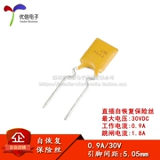 30V 0.9A PPTC cắm trực tiếp cầu chì có thể đặt lại/cầu chì Khoảng cách chân cắm 30V 900mA 5mm