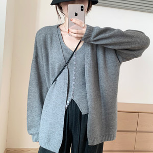 
Sweet and elegant sweater two-piece set 2025 autumn new style without dressing fashion high-end sweater set