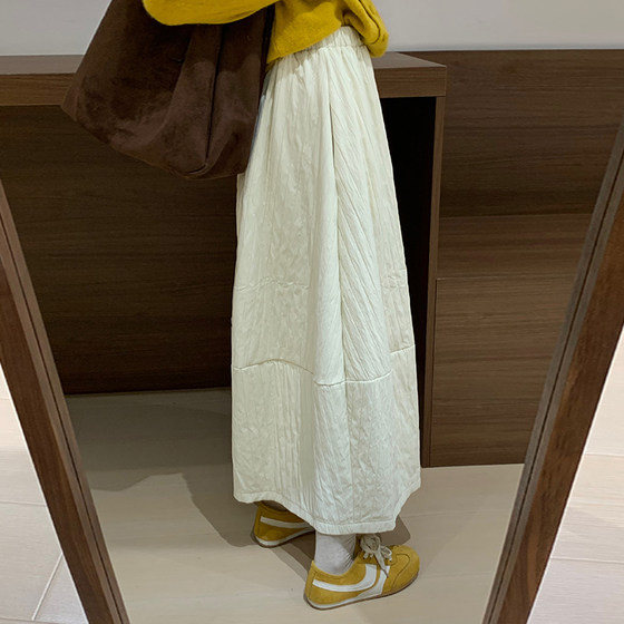 
Words pleated quilted and velvet bud skirt 2025 autumn new Korean style casual high-waisted slim skirt for women