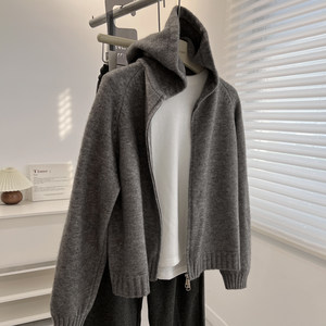 
Retro literary versatile dark gray hooded cardigan sweater for women loose lazy zipper knitted jacket 2024 autumn and winter