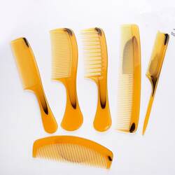 Durable and Thickened Comb That Won'T Break, with Teeth That Won'T Fall Out, for Massage and Anti-Static Use, Suitable for Home Use, Men, Women, and Students, Curling Comb, Beauty Comb