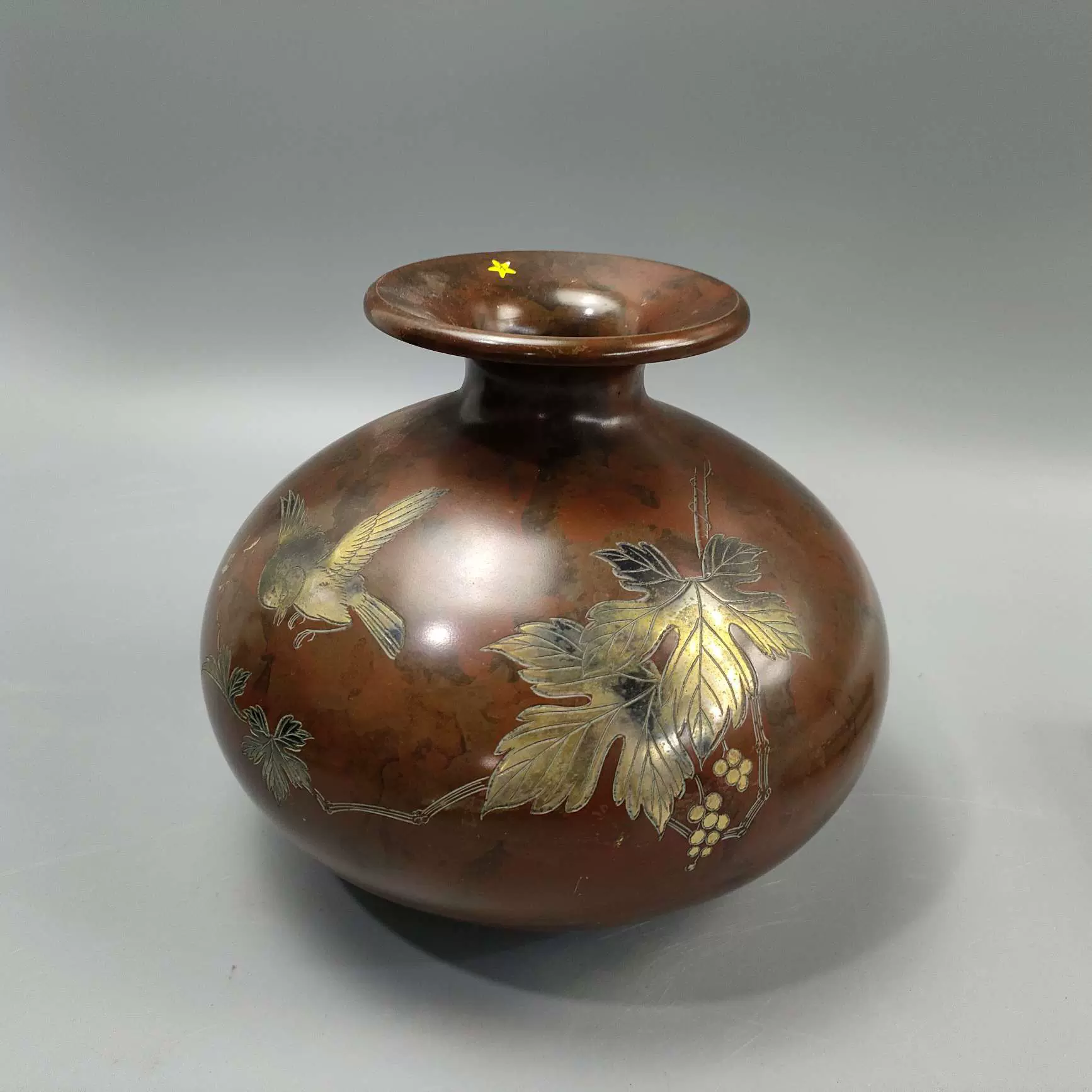 銅製 浮彫り花鳥花瓶 銅花器☆壺 浮彫鳳凰図 双耳 双鳳凰 - メルカリ