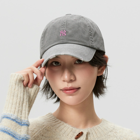 
Genuine MLB embroidered small label outdoor sunshade, travel and fishing, versatile couple sports and leisure baseball cap, peaked cap