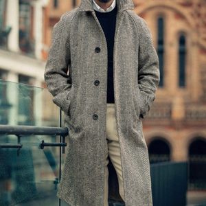 
High-end retro black and white herringbone long coat men's winter windbreaker loose casual tweed woolen coat