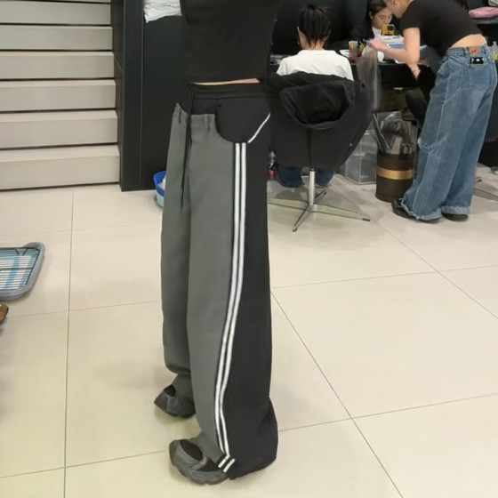 Casual pants 2026 new spring and summer three-stripe retro splicing trousers slimming loose sports pants women's wide legs