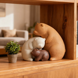 A Family of Three Bear Figurines Home Decor Art Healing Style Niche Light Luxury Living Room Entrance Tv Cabinet Decoration