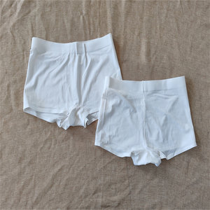 
D12-16 Women's thick ice silk traceless small flat corner wrap hip medium low waist panties underwear panties white four corners small inner