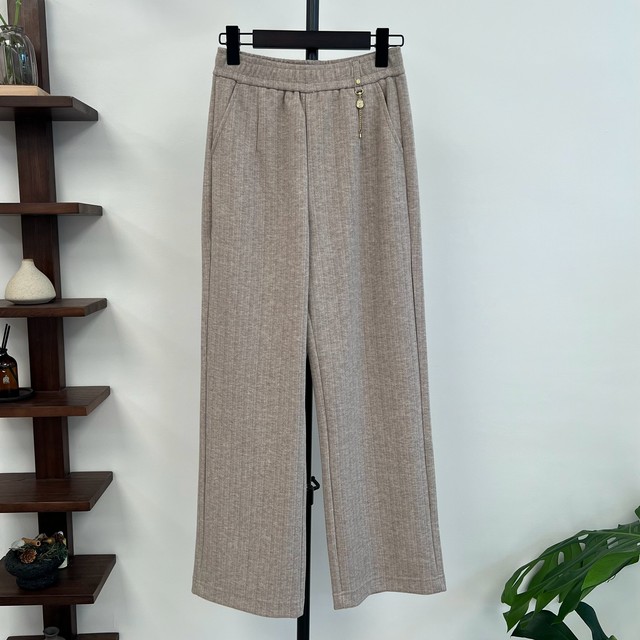 New style straight trousers for women in autumn and winter, spring and autumn elastic solid color loose mother trousers high waist middle-aged women thick trousers