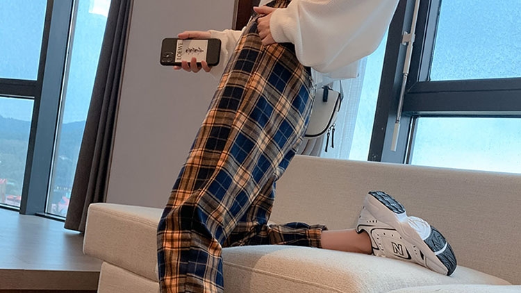 这款卫裤健身逛街都能轻松驾驭