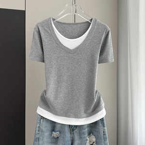 
Summer loose large-size fake two-piece short-sleeved T-shirt for women 2025 new threaded splicing to cover the belly and make it look slimming top