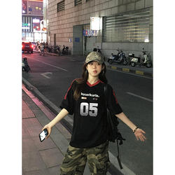 American Retro Black V-Neck Jersey Short-Sleeved T-Shirt for Women Summer 2025 New Oversize Loose Half-Sleeved Top