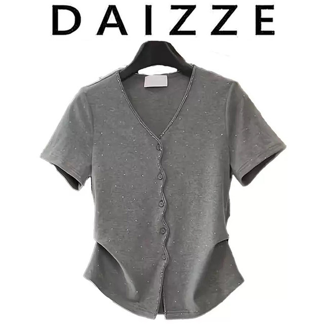 
DAIZZE~ Heavy Industry Hot Diamond Wrinkle Single Breakdown Short-sleeved Small Shirt V-neck Cardigan Top Waisted Slim T-shirt Women's Trendy
