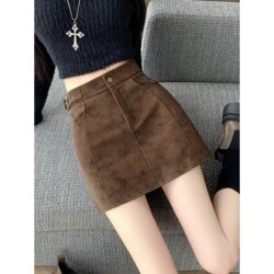 Plus-Size Spring New Coffee-Colored Matte Leather Skirt for Petite Women, Slimming and Height-Enhancing, Bodycon Short Skirt, High-Waisted Half Skirt