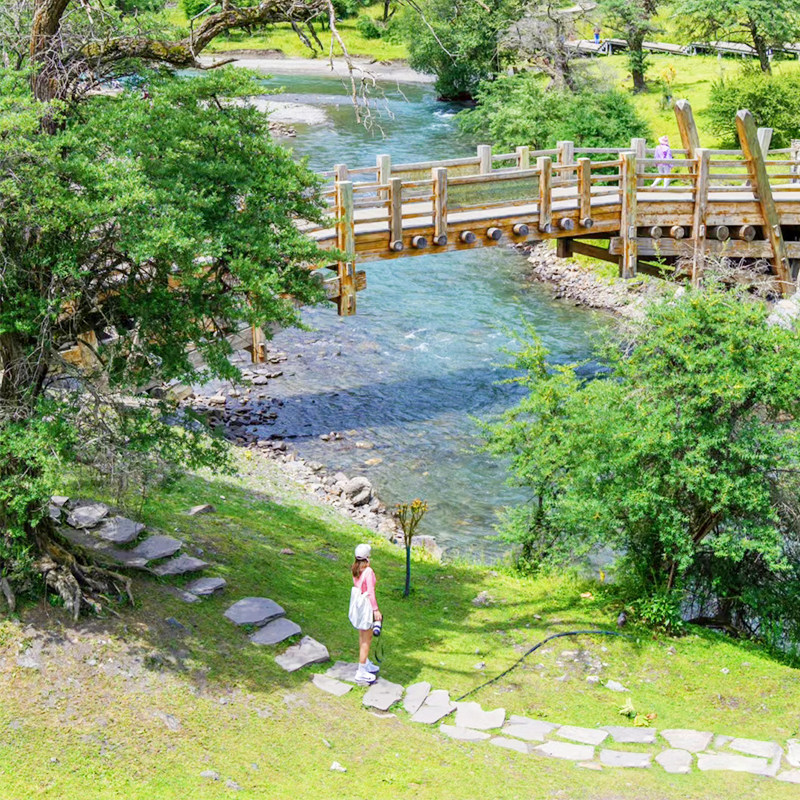 【私家团】成都到稻城亚丁旅游5天4晚四姑娘山墨石公园丹巴1单1团