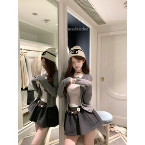 
Chi San Umbrella 25/fw show upstart miu fake two-piece pineapple pattern wool cardigan flower waist chain skirt