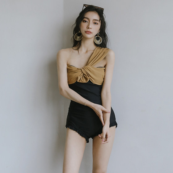 Kite-W small tone conjoined belly is thin and irregular, classic design high-end swimsuit new swimwear summer summer summer summer