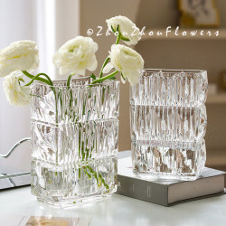 Vase for Living Room Decoration, Flower Arrangement, Transparent Glass, Trendy, Light Luxury, High-End Feel, Suitable for Hydroponic Roses, Lilies, and Green Plants