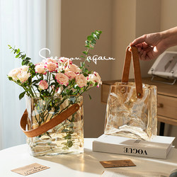 Vase with a Light Luxury and High-End Feel, Simple Glass Hand-Held Decoration, Living Room Flower Arrangement, Fresh Flowers, Hydroponic Vessel, Creative Ornament