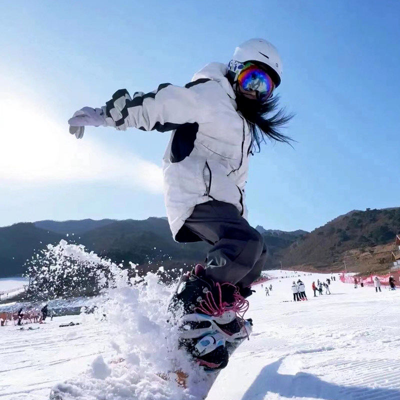 【雪国列车】8人纯玩小团漠河5天4晚北红村北极圣诞村哈尔滨旅游