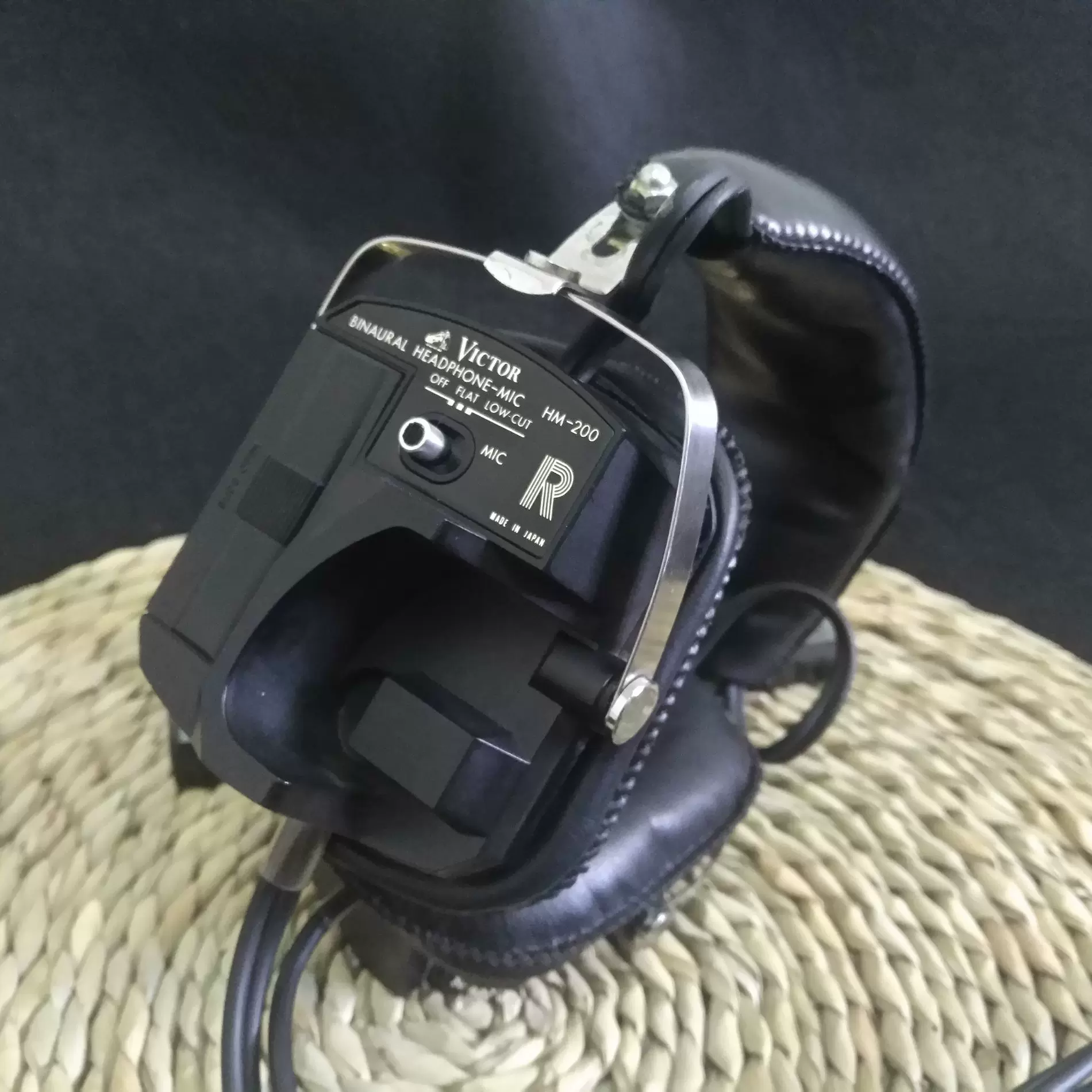Victor バイノーラル ヘッドホン マイク HM-200 Victor バイノーラル ヘッドホン マイク HM-200 - メルカリ