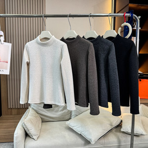 
Thickened all-in-one velvet! Warm and skin-friendly! New winter style half turtleneck solid color all-match bottoming shirt with T-shirt for women