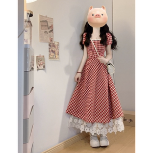 Three old bears red ge Qimeng large size French sweet A-line skirt white spliced ​​belt Platycodon first love dress
