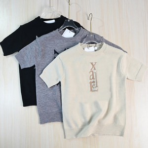 
Siqi Women's Wear 261/26 Temperament plush yarn-dyed letter round neck casual short short-sleeved sweater