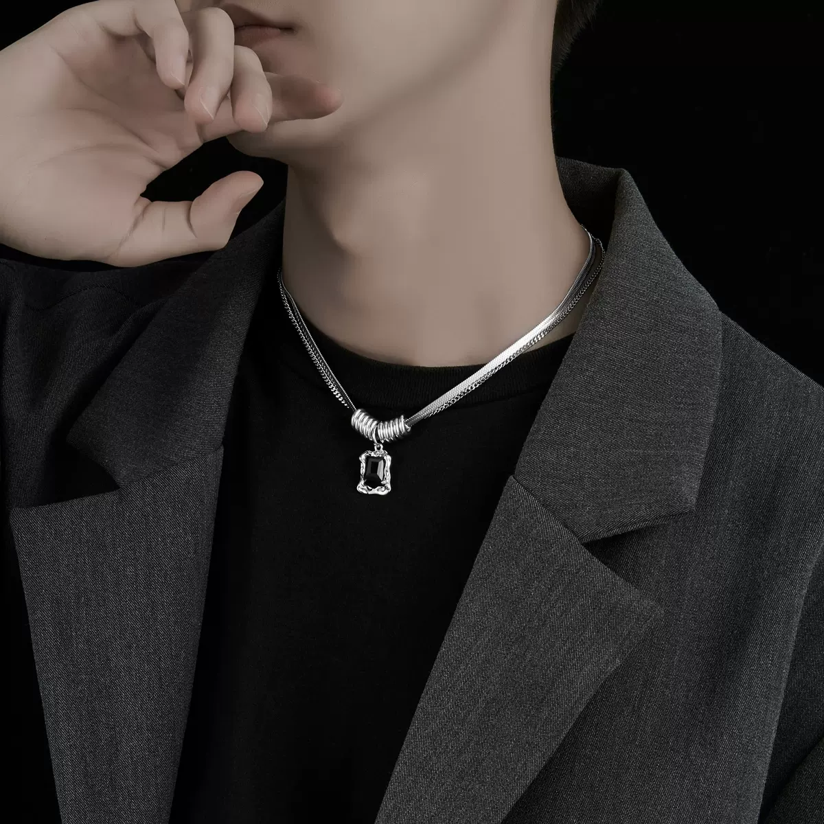 锆石双层男士锁骨链设计感简约小众项链男款潮流个性高级感配饰