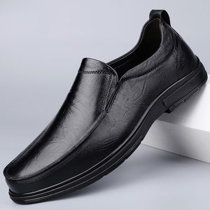 
This year's popular special men's shoes autumn and winter business casual leather shoes men's warm plus velvet cotton shoes Derby shoes dad