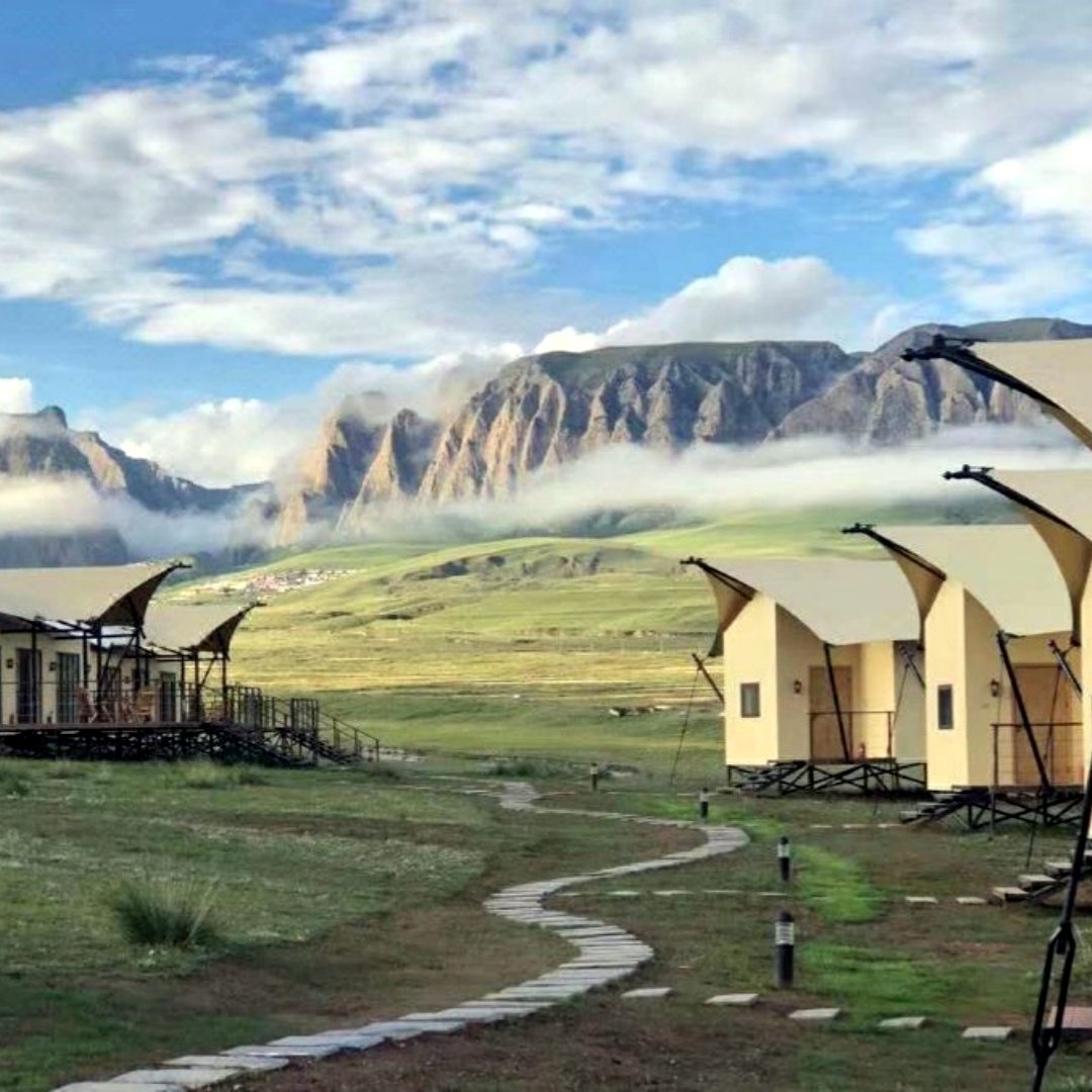 高奢私家团玩转甘南草原徒步5天【2晚扎尕那+甘加秘境望星房】