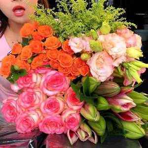 Flowers Yunnan Base Direct Rose Lily Flower Flower Carnations Cut the Sunflower Fresh True Flower