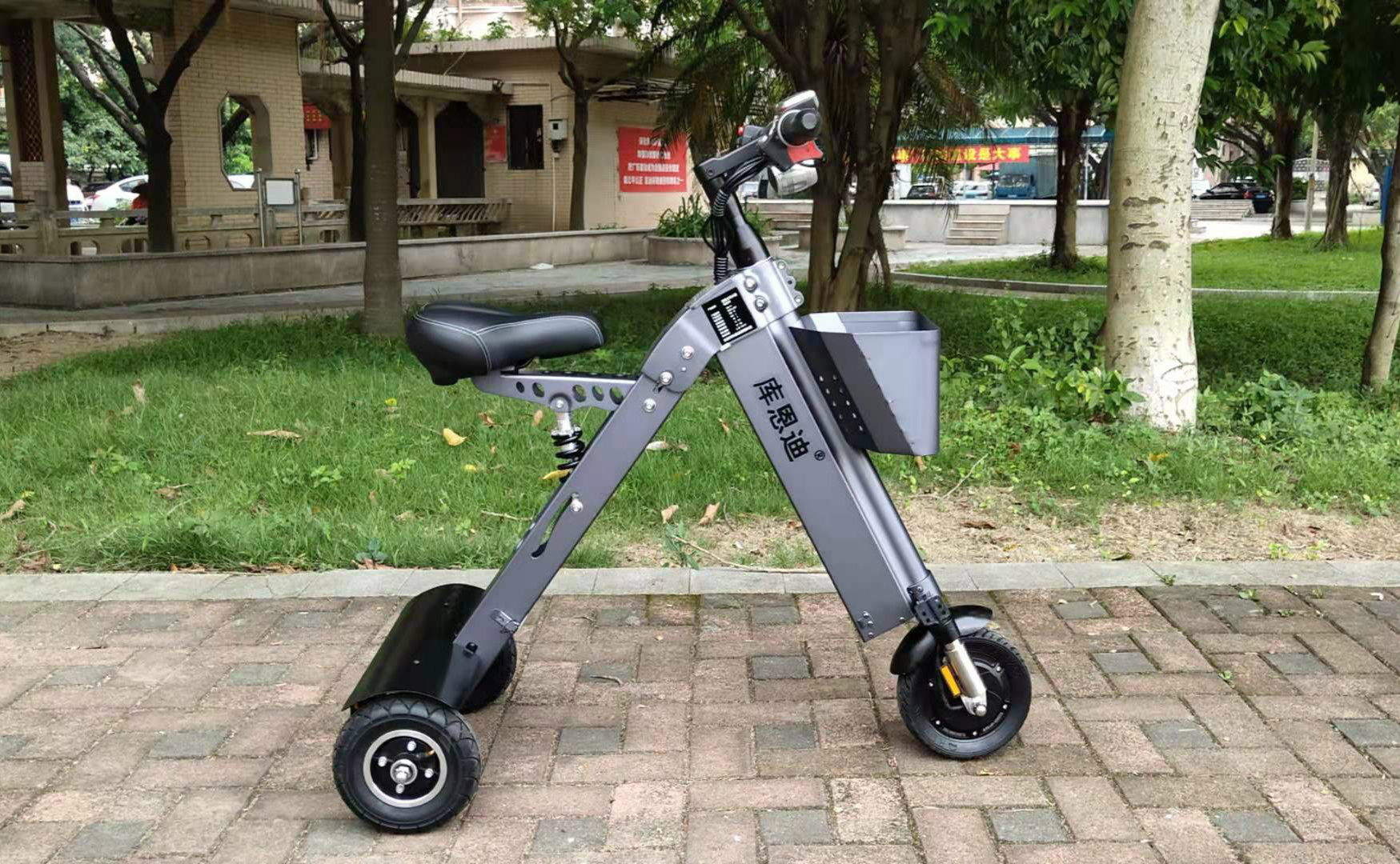 零难度门槛的代步工具,轻便多用1秒折叠