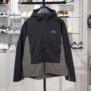 
Li Ning Lotus Leaf Trench Coat Men's 2024 Autumn New Windproof Water Splash Hooded Sports Jacket AFDU929