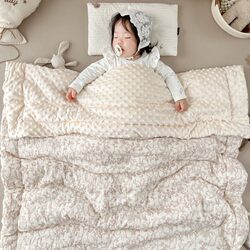 Autumn and Winter Baby Blanket, Thickened Children's Spring and Autumn Kindergarten Blanket, Newborn Baby Comfort Blanket, Pure Cotton Gauze Blanket