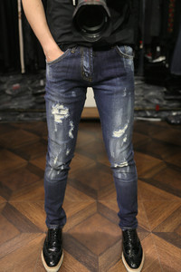 Not many products available, fashionable, white paint, washed stone, worn lining, damaged elastic, slim legs, small legs, jeans for men