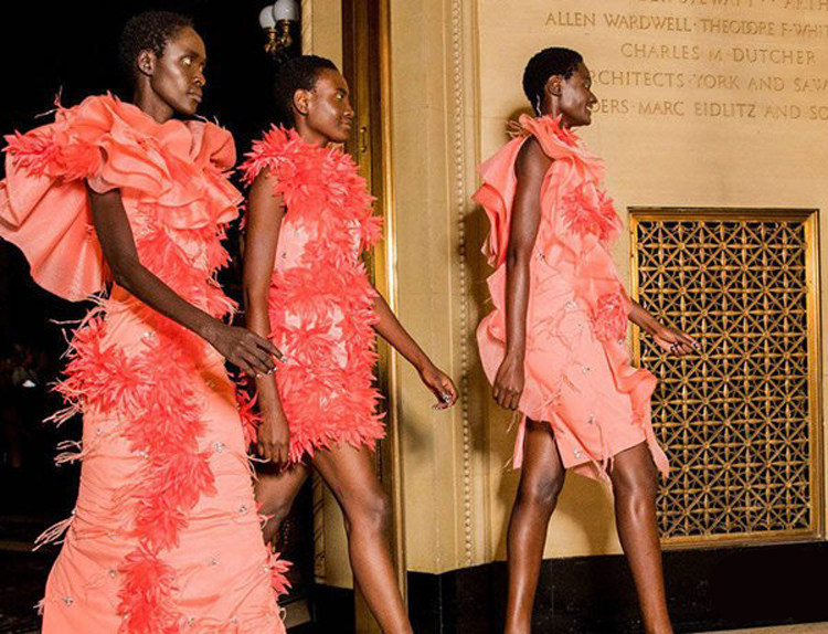 珊瑚橘谁穿谁丑用这些色一天白一个度