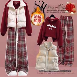 Junior High School Students 16 Years Old, High School Students 14 Years Old, Girls' Autumn and Winter Sweet Vest Cotton Jacket, New Year's Popular Sweatshirt Three-Piece Set, 15 Years Old