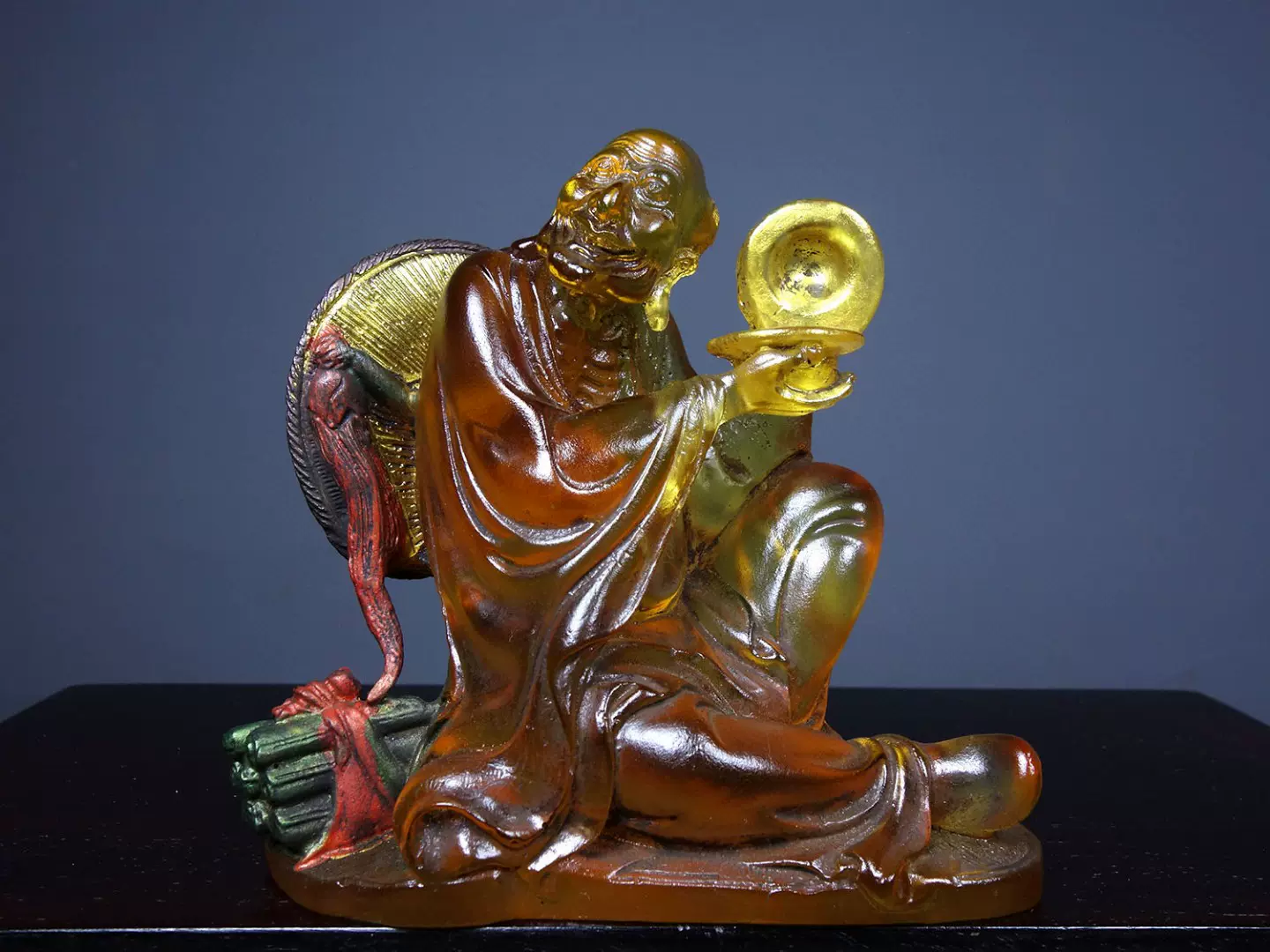 古董，明代佛像，藏友旧藏寄賣，青銅製古美術品，高3⃣️1⃣️cm，重4100克 古董，明代佛像，藏友旧藏寄賣，青銅製古美術品，高3⃣️1⃣️cm，重