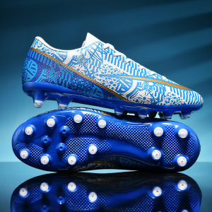 Special offer youth elementary and middle school students sports competition football shoes low -top long nail nails boy non -slip and wear -resistant sneakers
